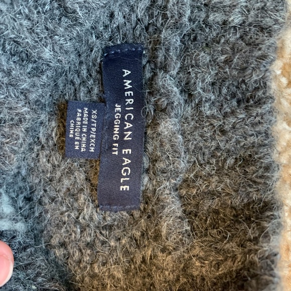 American Eagle Sweater - Picture 2 of 3